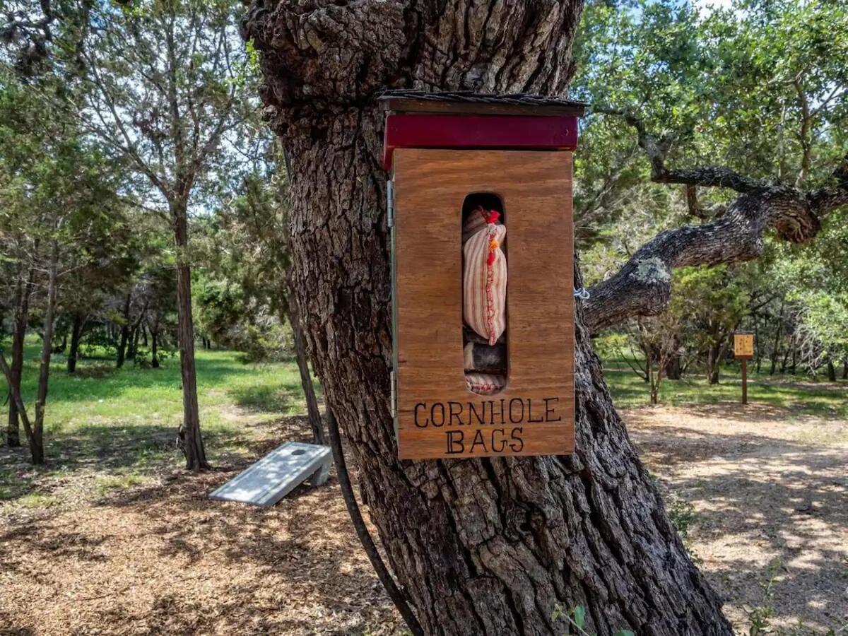 Grit&Grace Ranch - Private Resort Style Pool & Spa Bee Cave Bagian luar foto